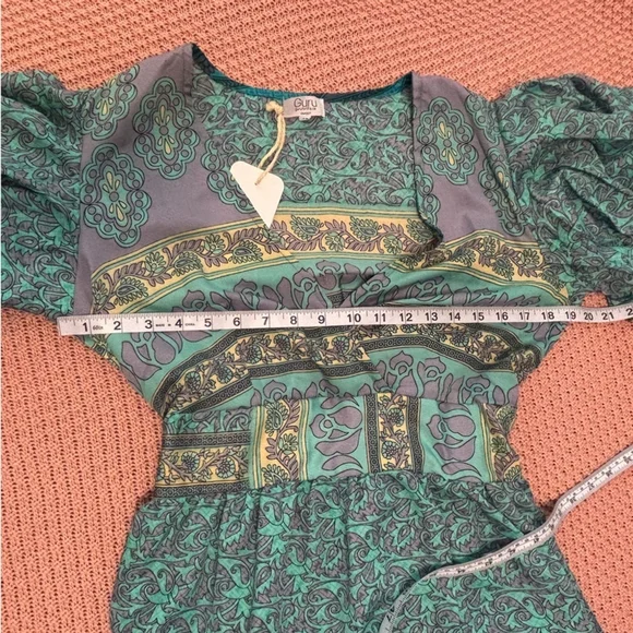 NWT Silk Boho Tiered Wrap Dress By Guru Sz Medium / Large - Picture 12 of 14